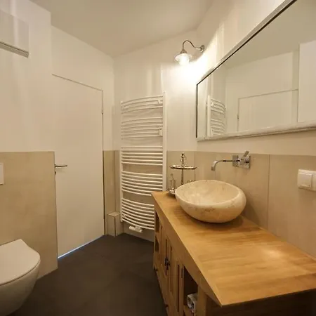 Wohlfuehlwohnung Naehe Des Rheins Apartment